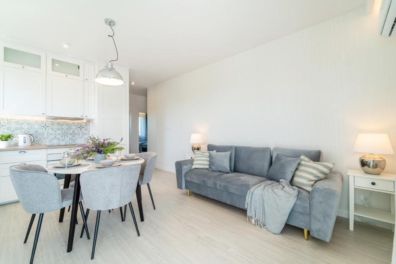 Belle View - 3Pok, Nawet 5 Lozek, Piekny Widok Na Rzeke, Tv55" Z Netflix I Max, Parking, Winda Apartment Илава Екстериор снимка