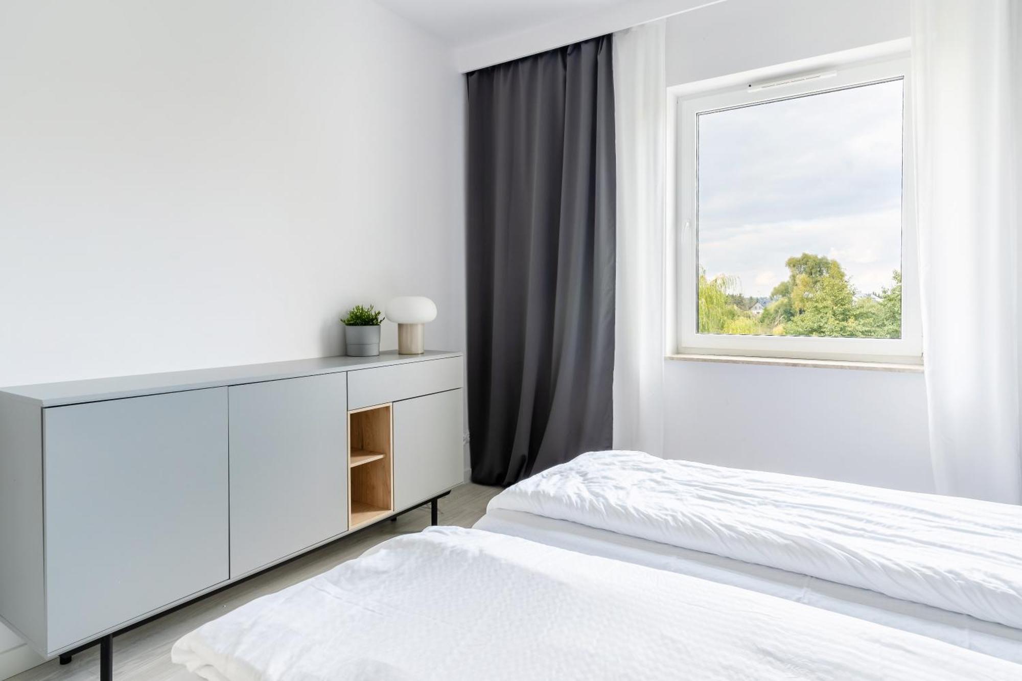Belle View - 3Pok, Nawet 5 Lozek, Piekny Widok Na Rzeke, Tv55" Z Netflix I Max, Parking, Winda Apartment Илава Екстериор снимка